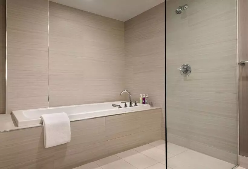 Coast Prince George Hotel By Apa