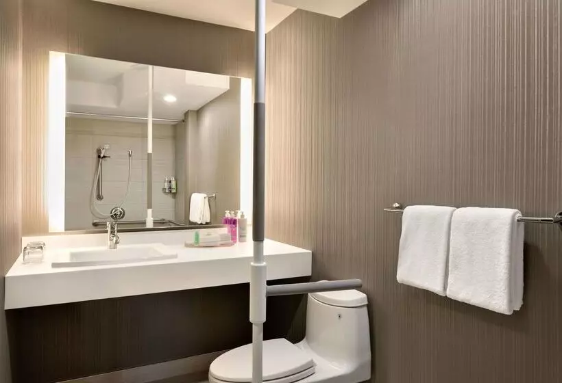 Coast Prince George Hotel By Apa