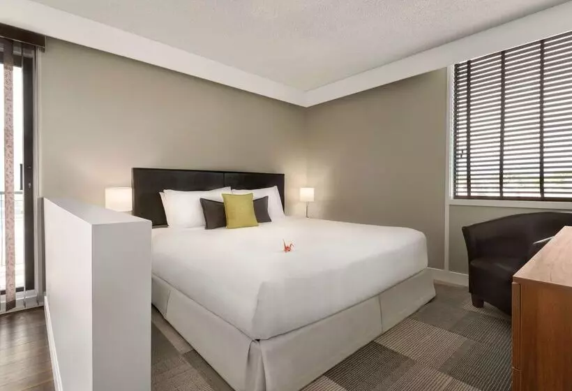 Coast Prince George Hotel By Apa