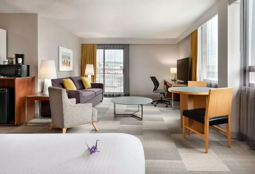 Coast Prince George Hotel By Apa