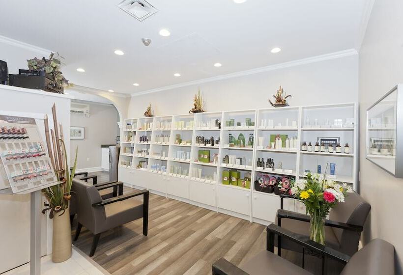 فندق Elm Hurst Inn & Spa