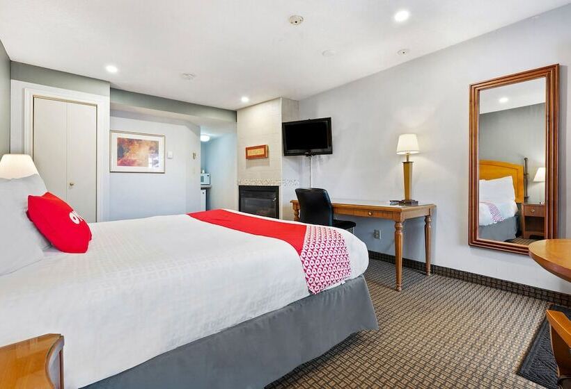 First Canada Hotel Cornwall Hwy 401 On