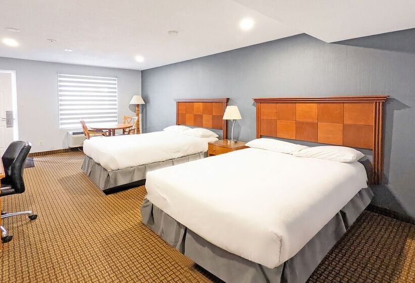 First Canada Hotel Cornwall Hwy 401 On