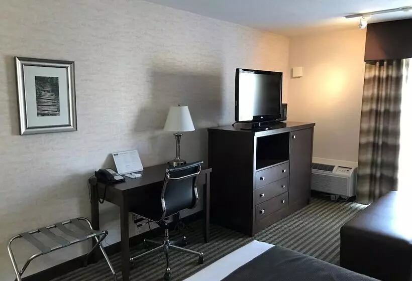 Szálloda Powell River Town Centre