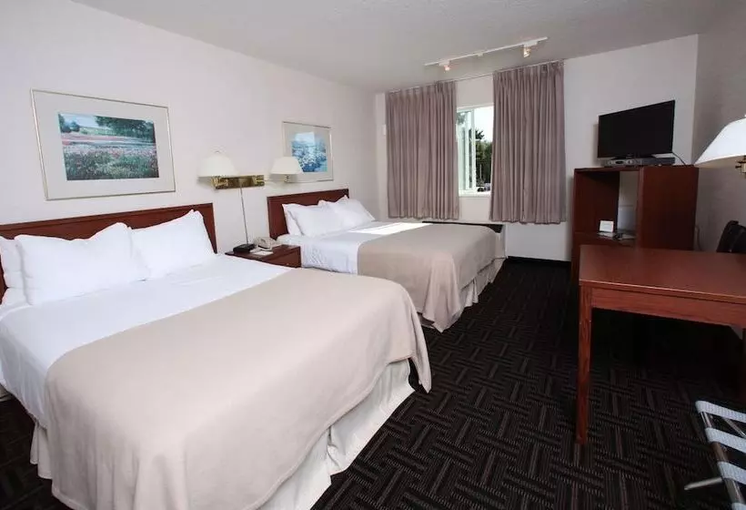 Szálloda Powell River Town Centre