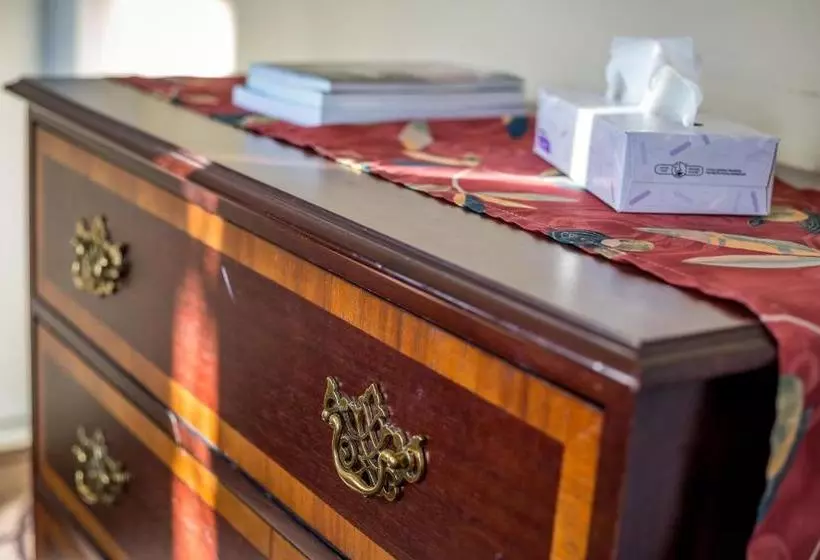 호텔 Champ De Mars Montreal