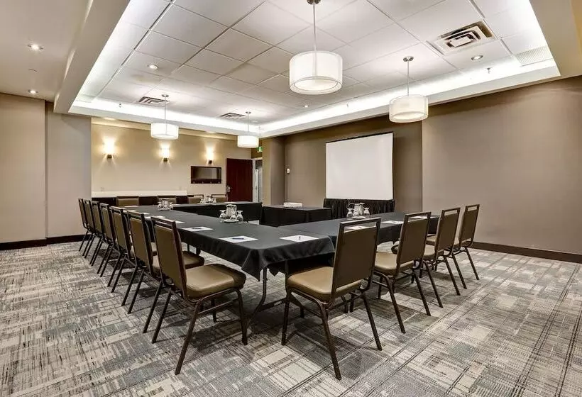 酒店 Four Points By Sheraton Toronto Mississauga