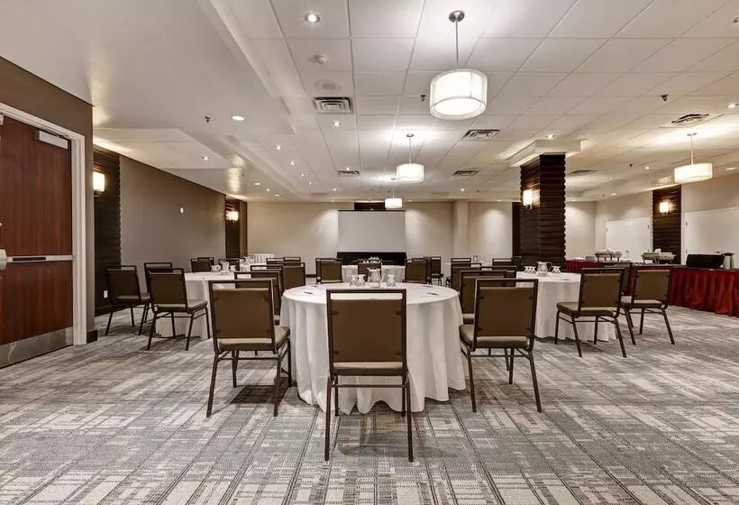 酒店 Four Points By Sheraton Toronto Mississauga