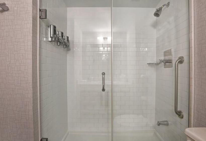 Hotel Four Points By Sheraton Toronto Mississauga