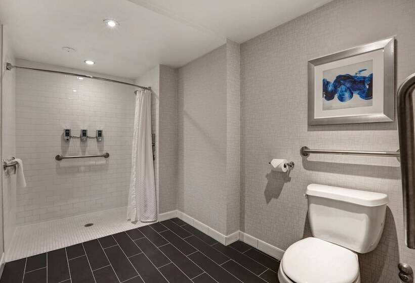 Hotel Four Points By Sheraton Toronto Mississauga