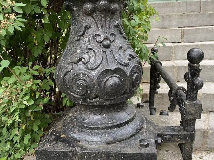 בית מלון כפרי Hochelaga Inn