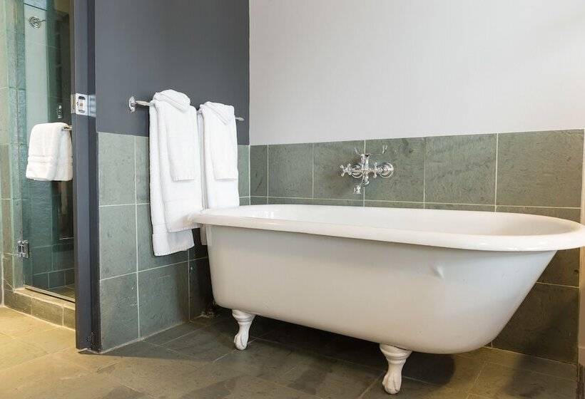 בית מלון כפרי Le Priori