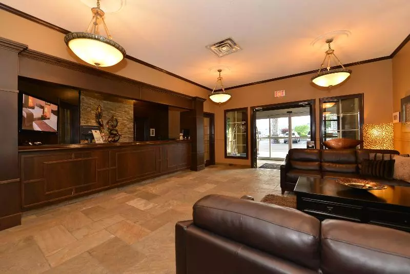 Отель Prestige Vernon