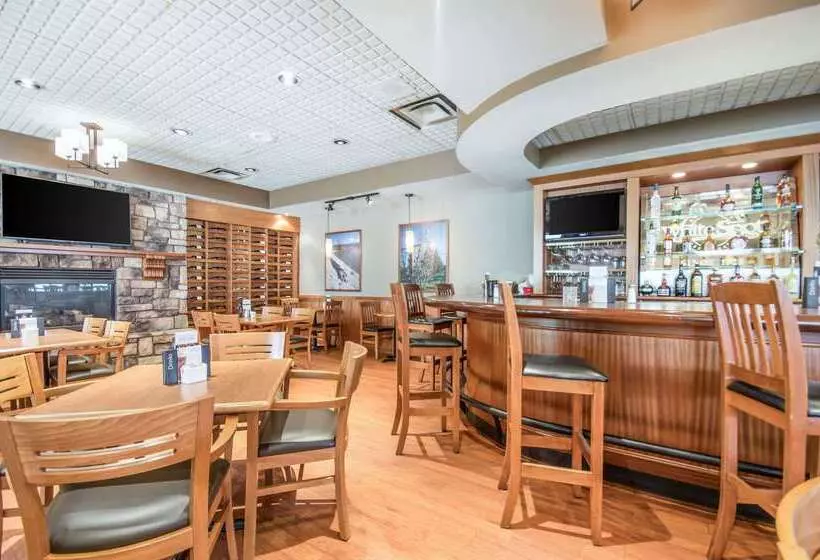 Clarion Hotel & Conference Centre