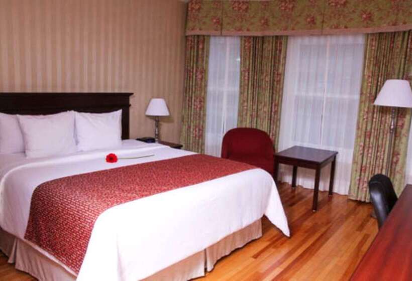 هتل Quality Inn & Suites Downtown
