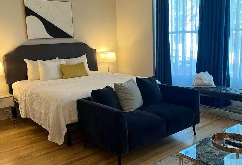 酒店 Quality Inn & Suites Downtown