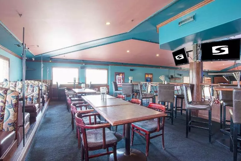 Sandman Hotel Quesnel