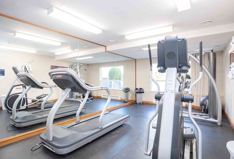 Sandman Hotel Quesnel