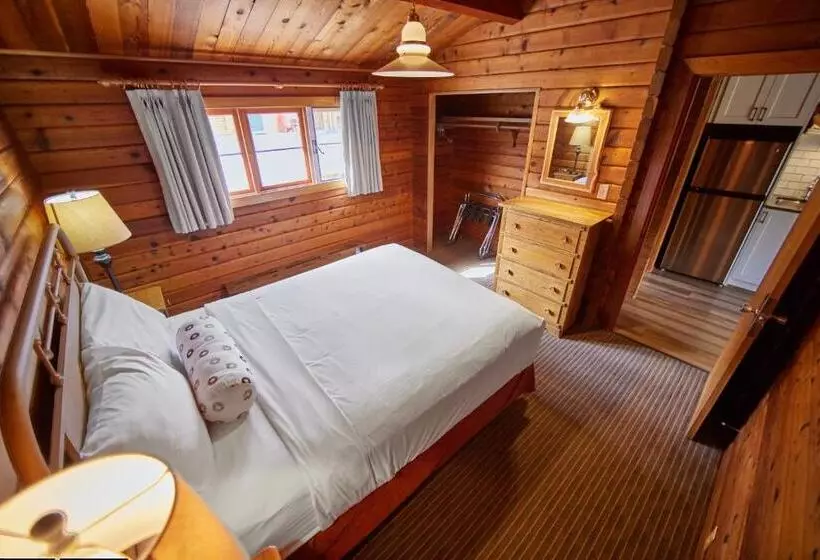 Jasper House Bungalows