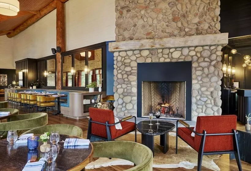 リゾートホテル Pyramid Lake Lodge