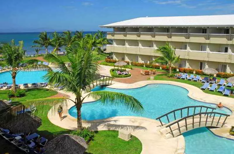 Fiesta Resort Central Pacific All Inclusive