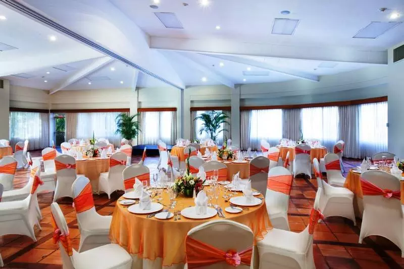 Fiesta Resort Central Pacific All Inclusive