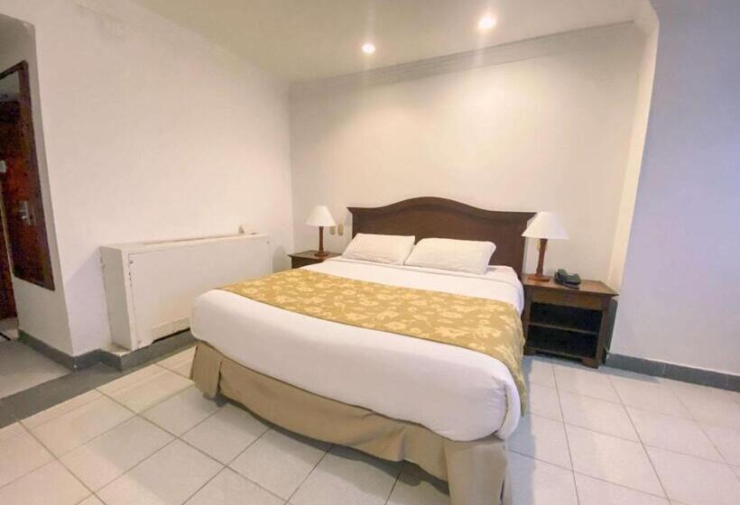 Hotel Faranda Express Puerta del Sol Barranquilla