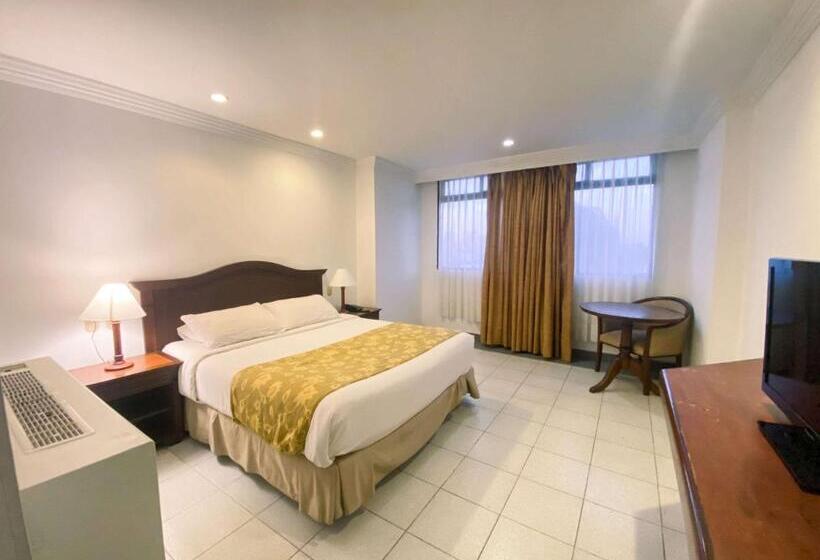 Hotel Faranda Express Puerta del Sol Barranquilla