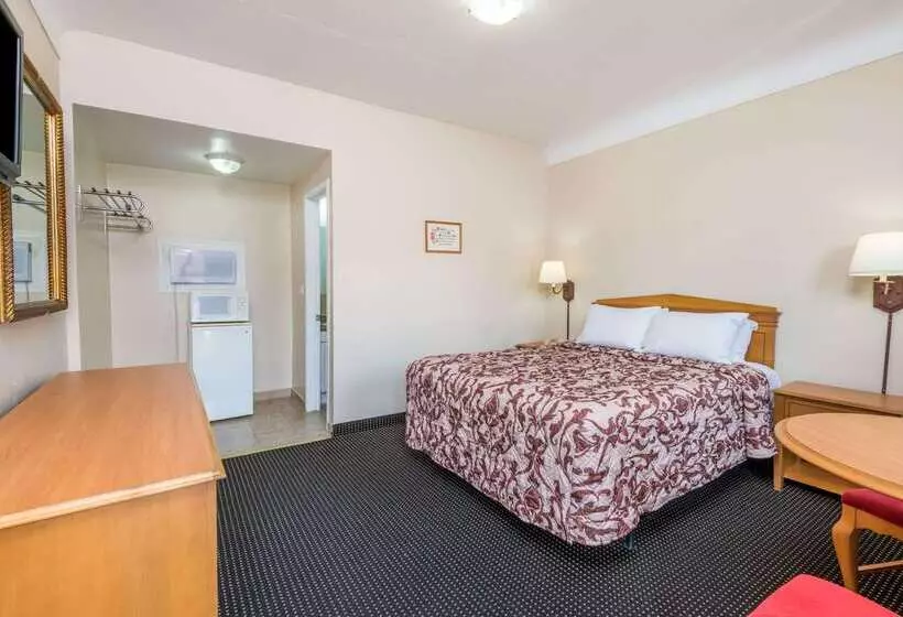 ホテル Knights Inn London Ontario