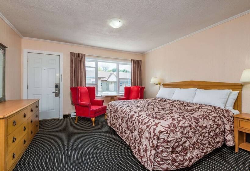 هتل Knights Inn London Ontario