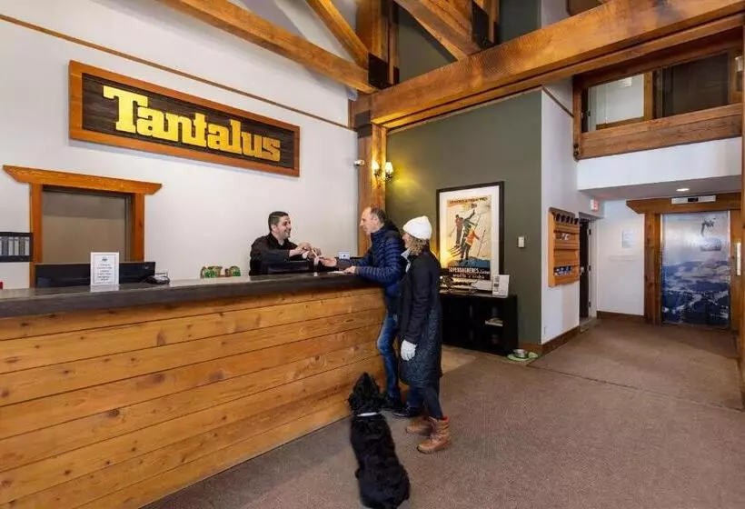 ホテル Tantalus Resort Lodge