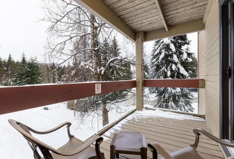 هتل Tantalus Resort Lodge