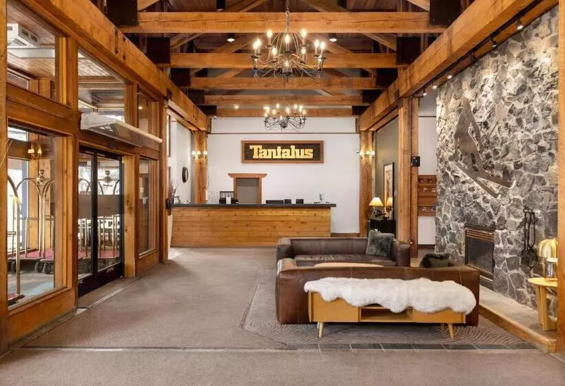 ホテル Tantalus Resort Lodge