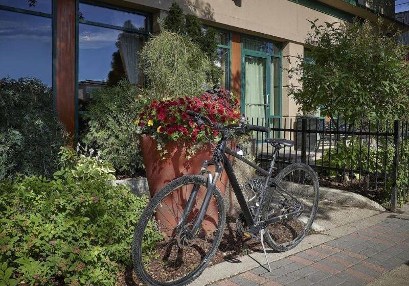 Varscona Hotel On Whyte