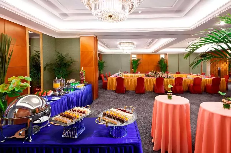 Отель Lakeview Xuanwu