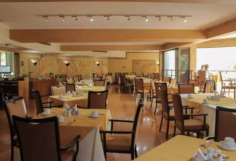 فندق Leonardo Da Vinci