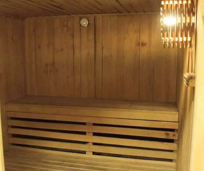 فندق Leonardo Da Vinci