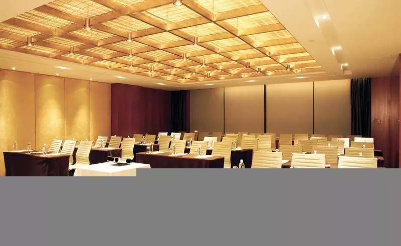 호텔 Hilton Shanghai City Center