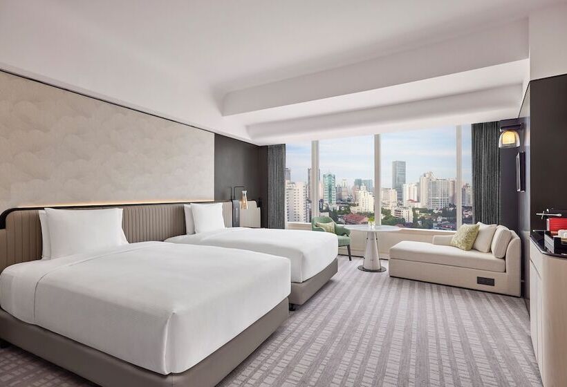 Otel Hilton Shanghai City Center