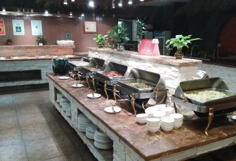 Отель Ningbo World