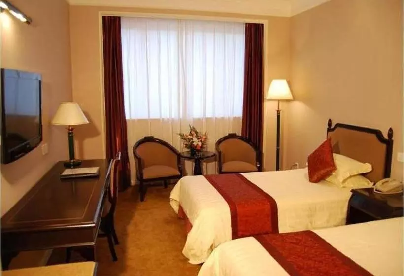 Отель Ningbo World