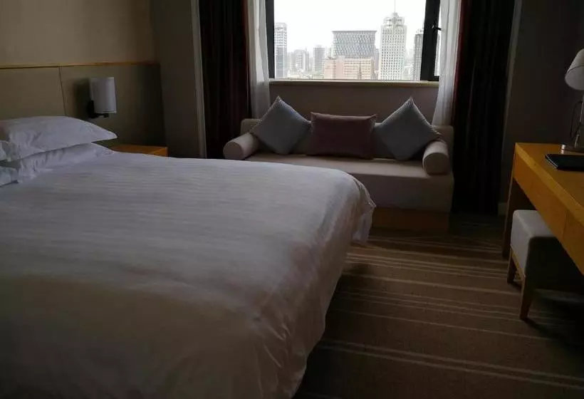 Отель Ningbo World