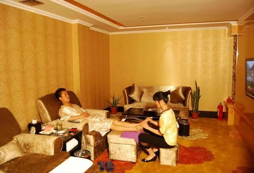 Отель Ningbo World