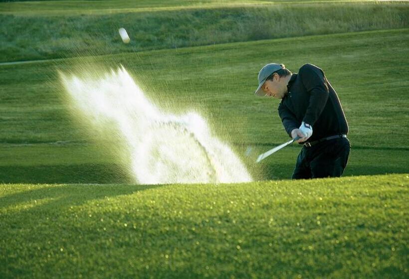 בית מלון כפרי Amirauté Hôtel Golf Deauville