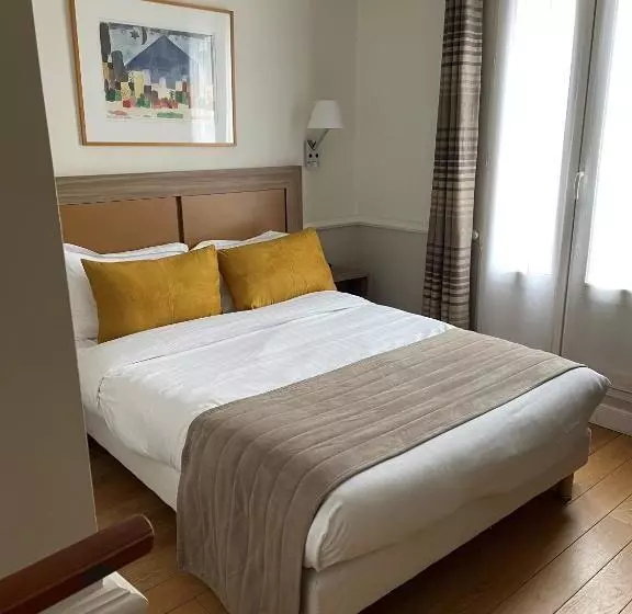 ホテル Apollinaire