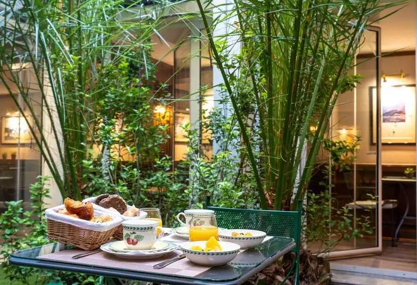 ホテル Apollinaire