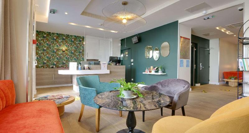 Apolonia Paris Montmartre; Sure Hotel Collection By Best Western