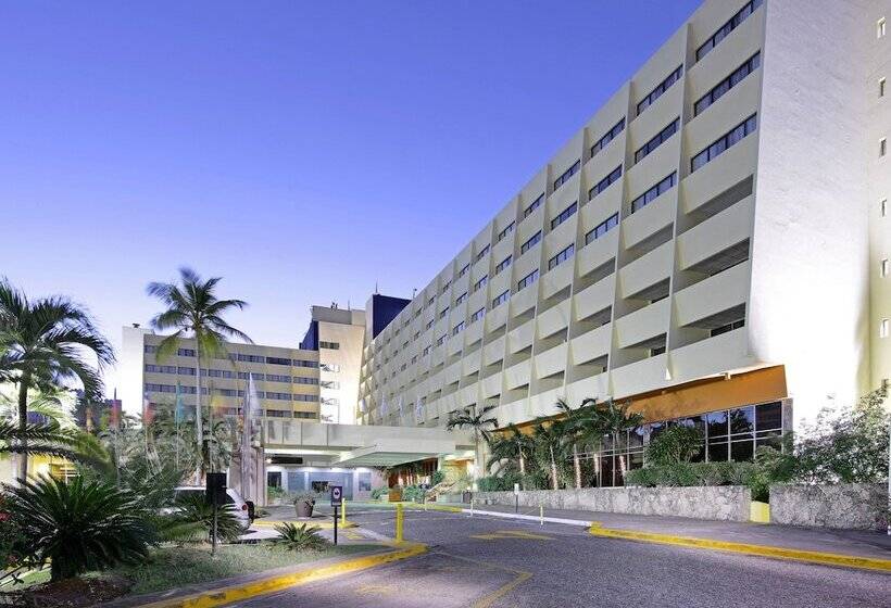 هتل Dominican Fiesta