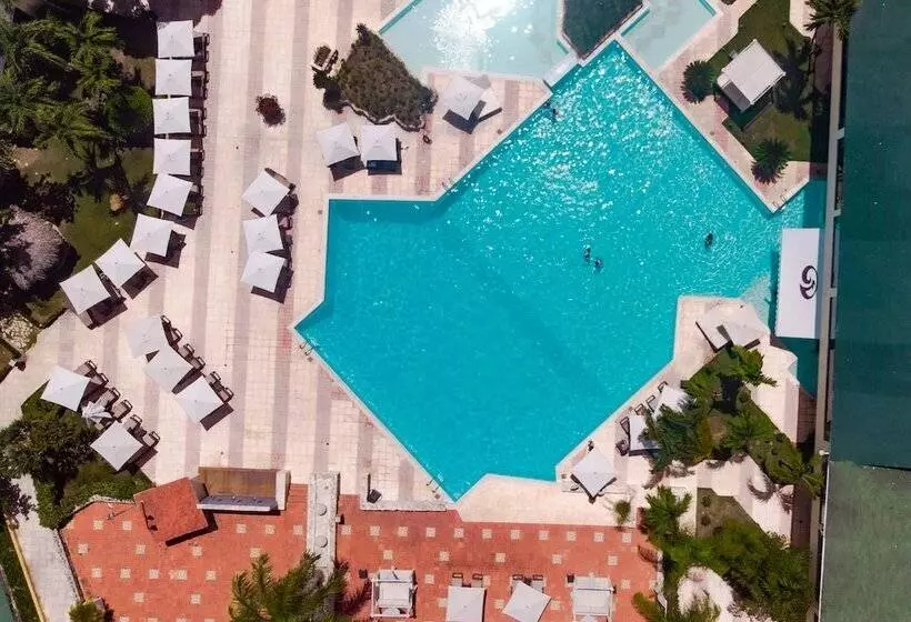 فندق Dominican Fiesta