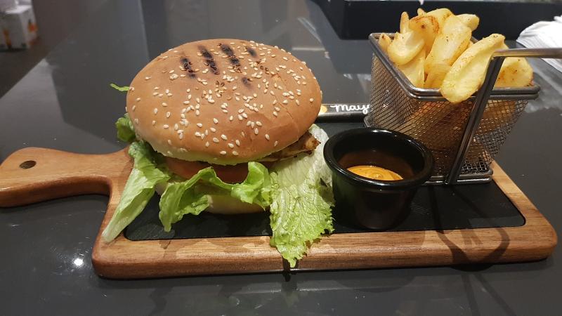 هتل Euro Hôtel Paris Créteil